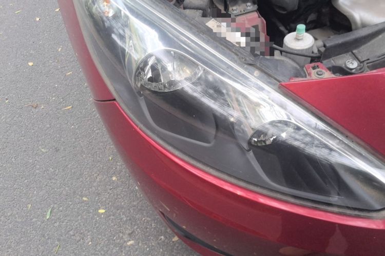Used Peugeot 308 2013 1.6L Automatic YouShang Model Right Front Headlight
