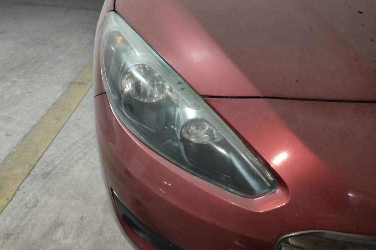Used Peugeot 308 2013 1.6L Manual YouShang Model Right Front Headlight