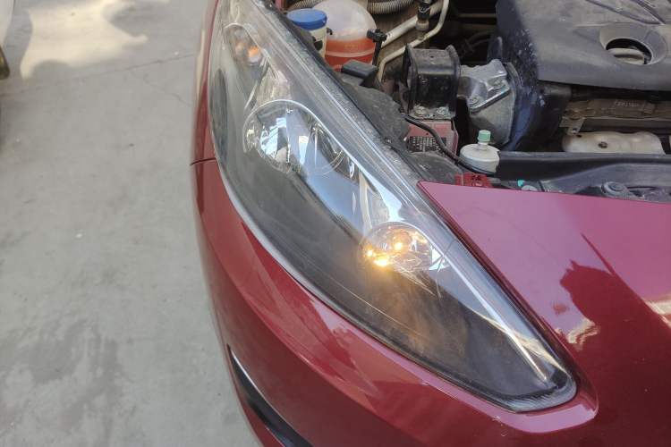Used Peugeot 308 2013 1.6L Manual YouShang Model Right Front Headlight