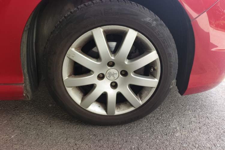 Used Peugeot 308 2013 1.6L Manual YouShang Model Right Front Wheel Hub