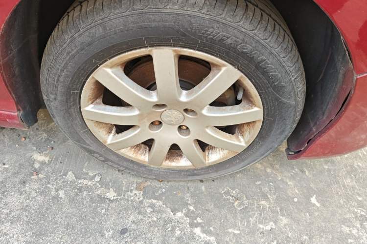 Used Peugeot 308 2013 1.6L Automatic Fashion Model Right Front Wheel Hub