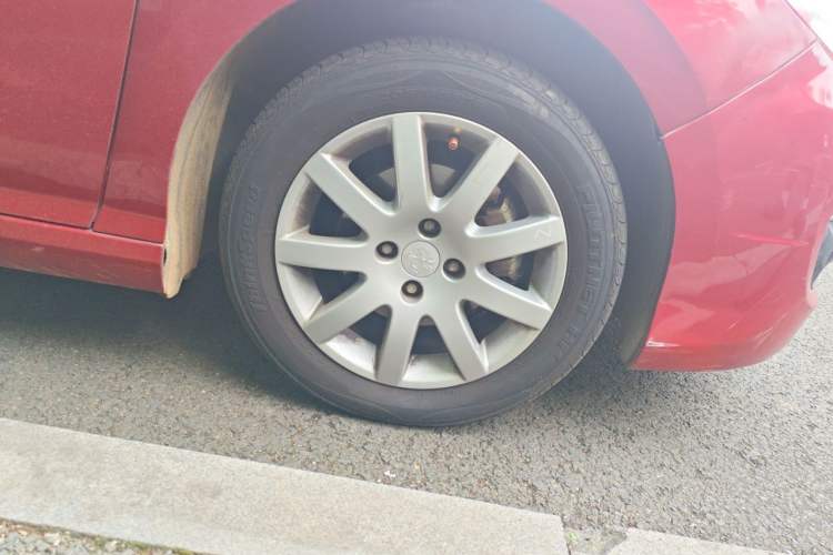 Used Peugeot 308 2013 1.6L Automatic Fashion Model Right Front Wheel Hub