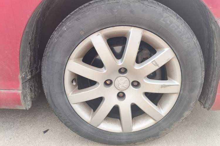 Used Peugeot 308 2013 1.6L Manual YouShang Model Right Front Wheel Hub