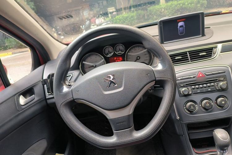 Used Peugeot 308 2013 1.6L Automatic Fashion Model Steering Wheel