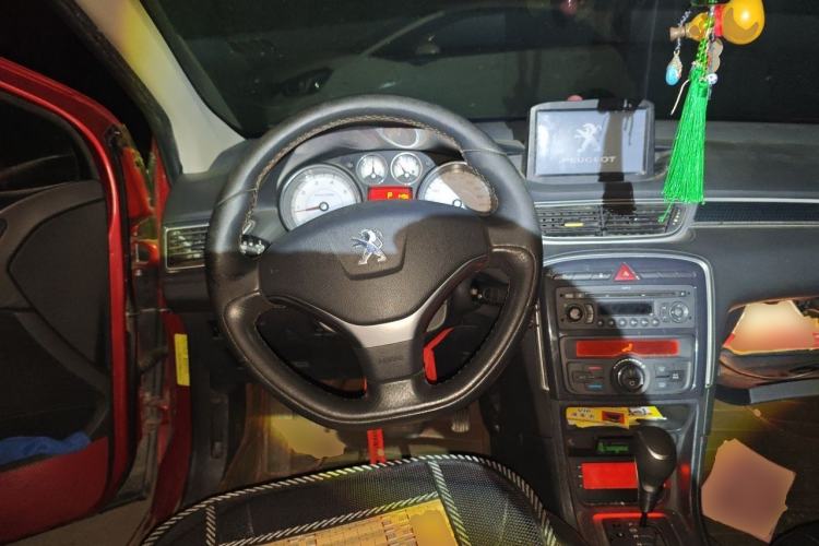 Used Peugeot 308 2013 1.6L Automatic Fashion Model Steering Wheel