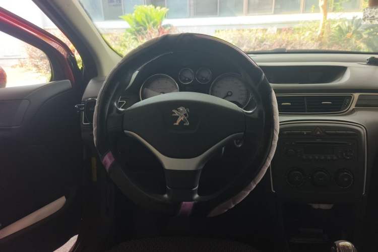 Used Peugeot 308 2013 1.6L Manual YouShang Model Steering Wheel