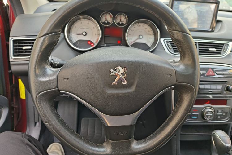 Used Peugeot 308 2013 1.6L Automatic Fashion Model Steering Wheel