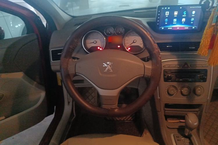 Used Peugeot 308 2013 1.6L Automatic YouShang Model Steering Wheel