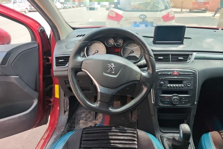 Used Peugeot 308 2013 1.6L Manual YouShang Model Steering Wheel