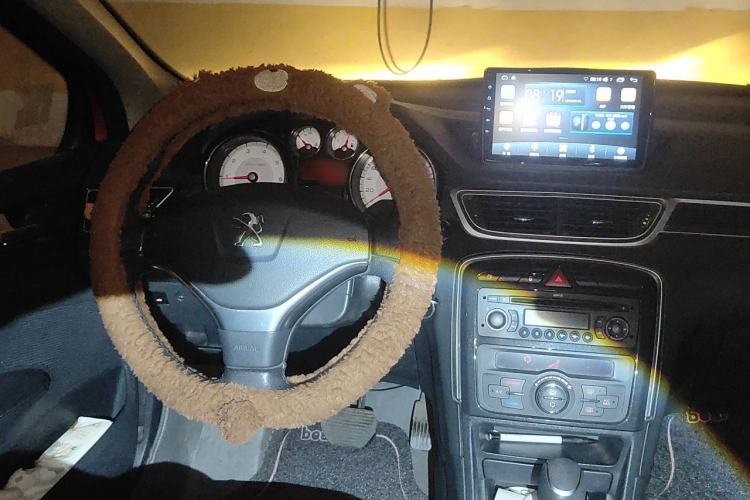 Used Peugeot 308 2013 1.6L Automatic Fashion Model Steering Wheel