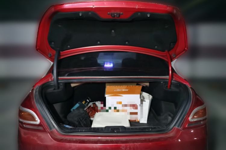 Used Peugeot 308 2013 1.6L Manual YouShang Model Trunk