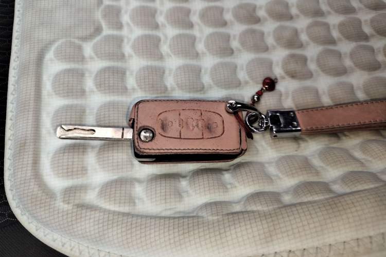 Used Peugeot 308 2013 1.6L Automatic Fashion Model Vehicle Key