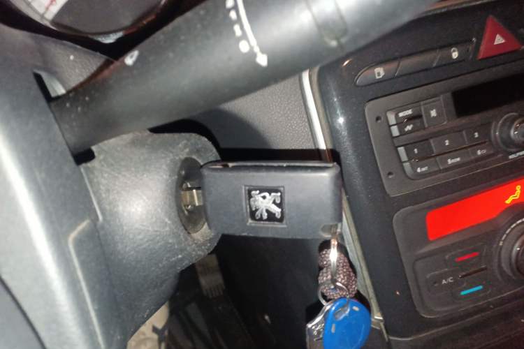 Used Peugeot 308 2013 1.6L Automatic Fashion Model Vehicle Key