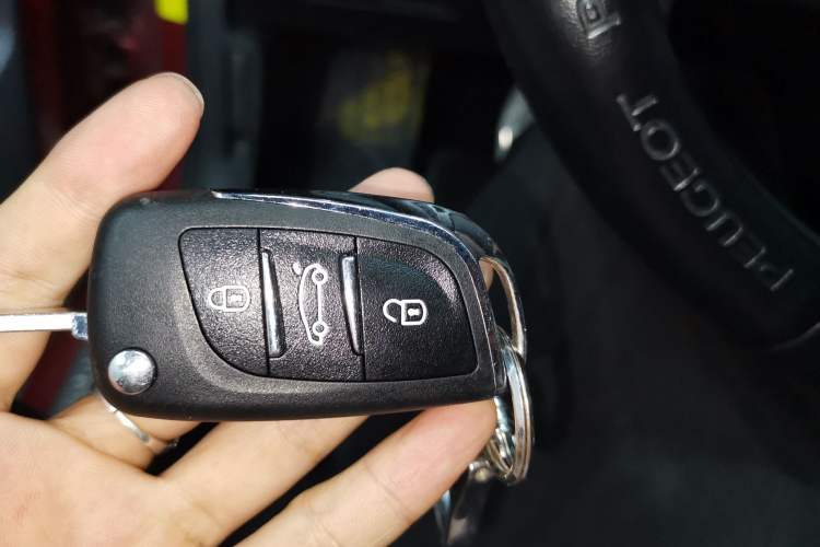 Used Peugeot 308 2013 1.6L Automatic YouShang Model Vehicle Key