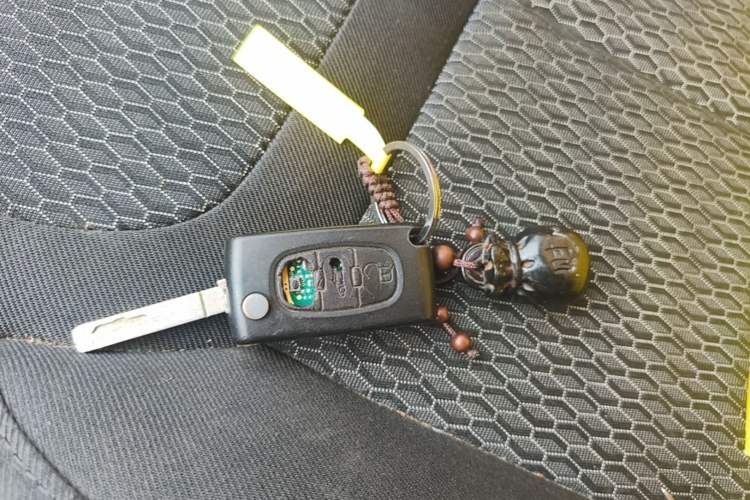 Used Peugeot 308 2013 1.6L Manual YouShang Model Vehicle Key