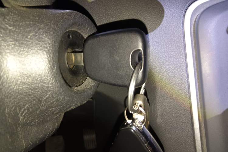 Used Peugeot 308 2013 1.6L Manual YouShang Model Vehicle Key