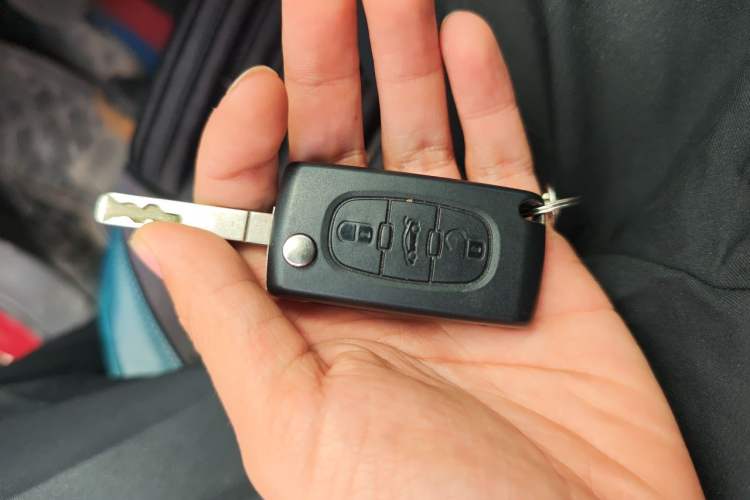 Used Peugeot 308 2013 1.6L Manual YouShang Model Vehicle Key