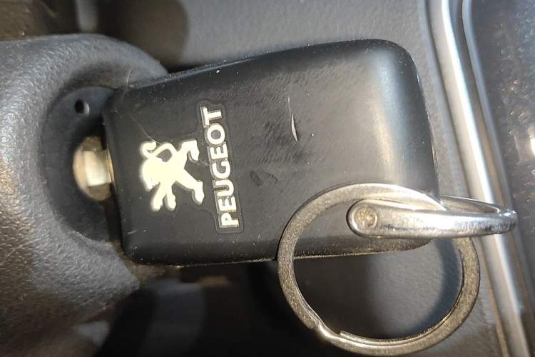 Used Peugeot 308 2013 1.6L Automatic Fashion Model Vehicle Key