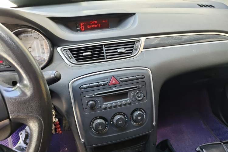 Used Peugeot 308 2013 1.6L Automatic YouShang Model Audio And AC Panel