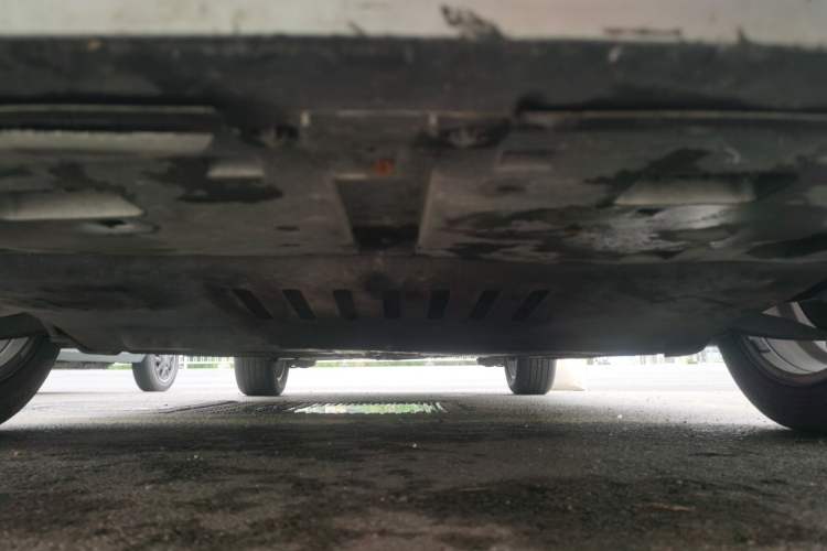 Used Peugeot 308 2013 1.6L Manual YouShang Model Chassis Front
