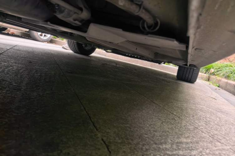 Used Peugeot 308 2013 1.6L Manual YouShang Model Chassis Rear Right