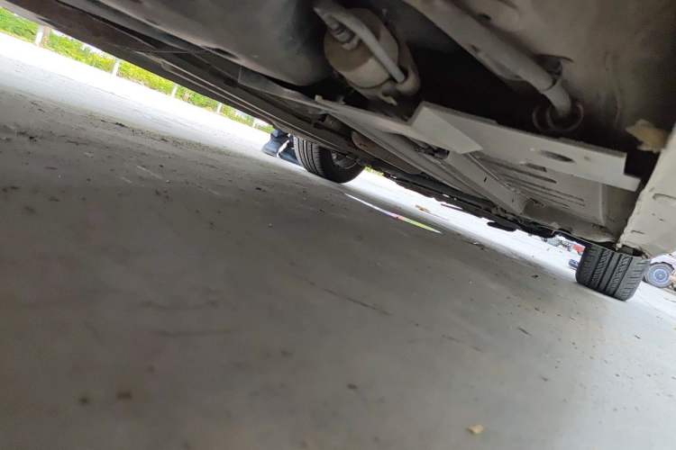 Used Peugeot 308 2013 1.6L Manual YouShang Model Chassis Rear Right