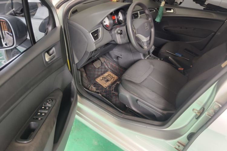 Used Peugeot 308 2013 1.6L Automatic YouShang Model Driver Seat
