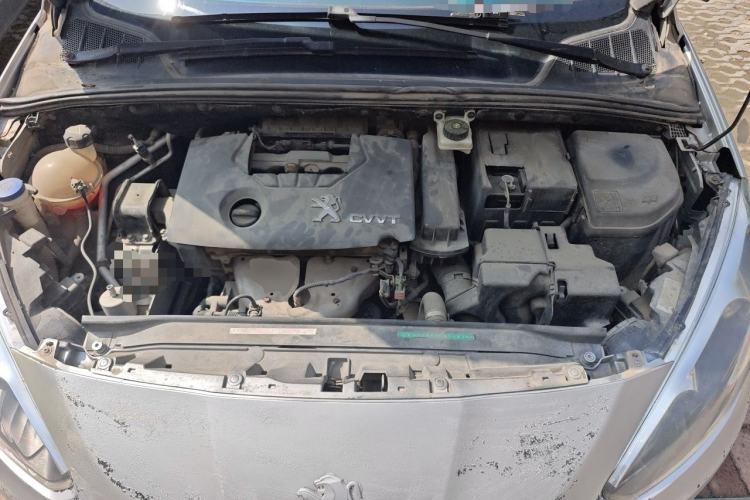 Used Peugeot 308 2013 1.6L Manual YouShang Model Engine Bay