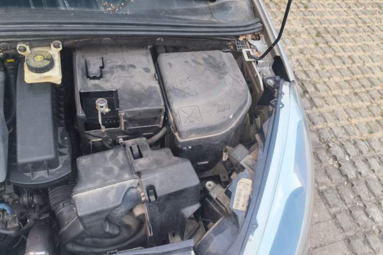 Used Peugeot 308 2013 1.6L Manual YouShang Model Engine Bay Left