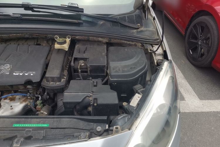 Used Peugeot 308 2013 1.6L Automatic YouShang Model Engine Bay Left