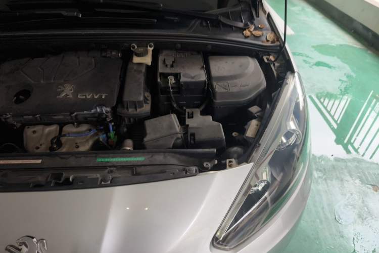 Used Peugeot 308 2013 1.6L Automatic YouShang Model Engine Bay Left
