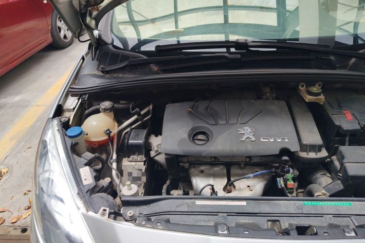 Used Peugeot 308 2013 1.6L Manual YouShang Model Engine Bay Right