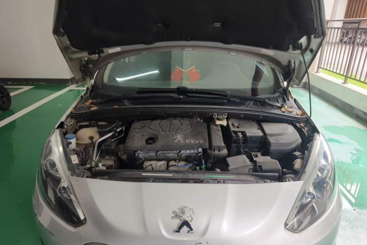 Used Peugeot 308 2013 1.6L Automatic YouShang Model Engine Bay