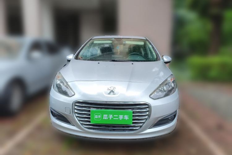 Used Peugeot 308 2013 1.6L Manual YouShang Model Front