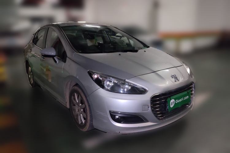 Used Peugeot 308 2013 1.6L Manual YouShang Model Front Right 45 Deg