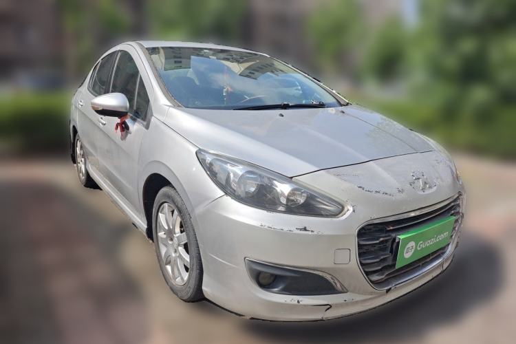 Used Peugeot 308 2013 1.6L Manual YouShang Model Front Right 45 Deg