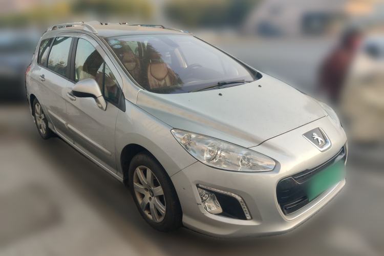 Used Peugeot 308 2013 1.6T SW Fashion Edition Front Right 45 Deg