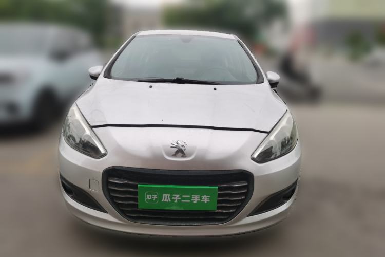Used Peugeot 308 2013 1.6L Manual YouShang Model Front