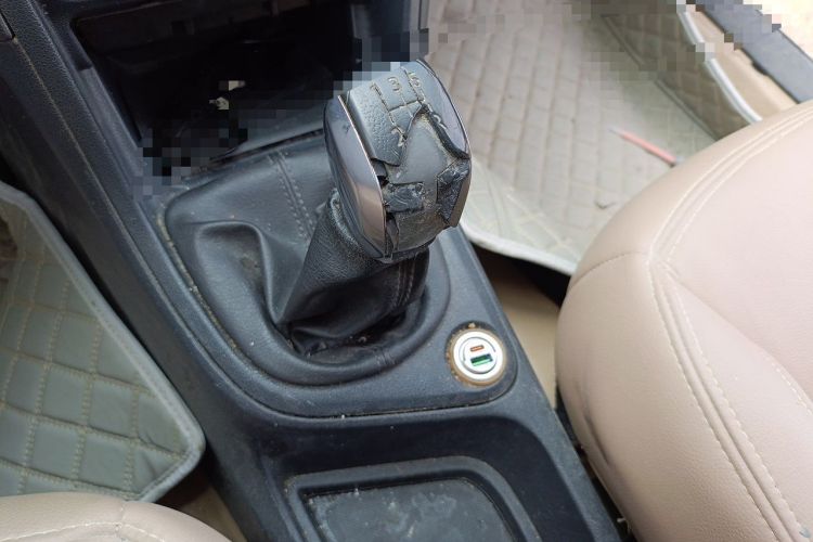Used Peugeot 308 2013 1.6L Manual Fashion Model Gear Lever