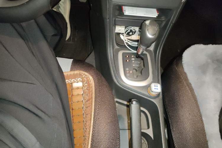 Used Peugeot 308 2013 1.6L Automatic YouShang Model Gear Lever