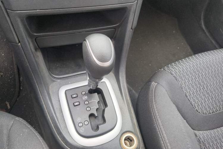 Used Peugeot 308 2013 1.6L Automatic YouShang Model Gear Lever