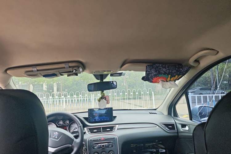 Used Peugeot 308 2013 1.6L Manual YouShang Model Headliner