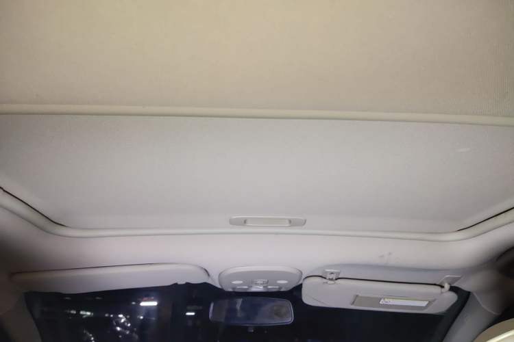 Used Peugeot 308 2013 1.6L Automatic Fashion Model Headliner