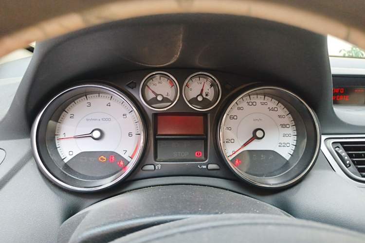 Used Peugeot 308 2013 1.6L Manual YouShang Model Instrument Cluster