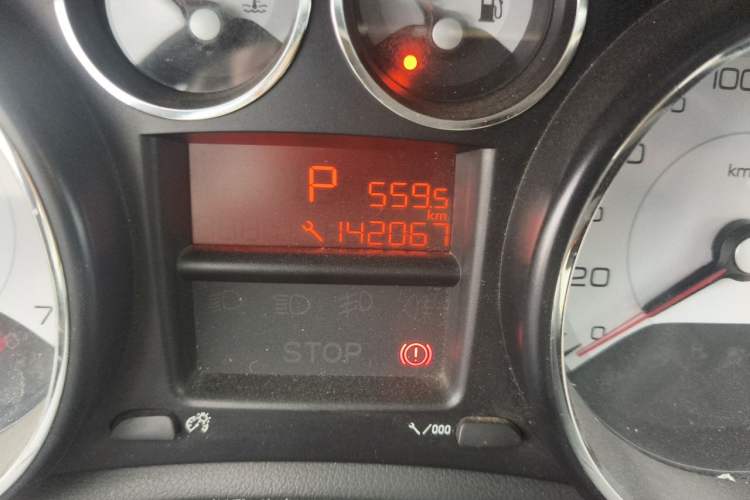Used Peugeot 308 2013 1.6L Automatic YouShang Model Odometer Close Up