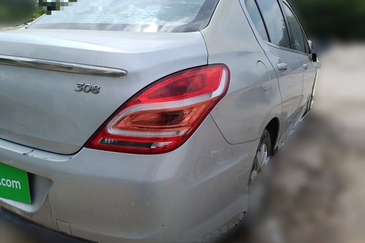 Used Peugeot 308 2013 1.6L Manual Fashion Model Rear Right 45 Deg