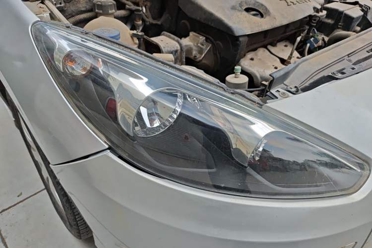 Used Peugeot 308 2013 1.6L Manual YouShang Model Right Front Headlight