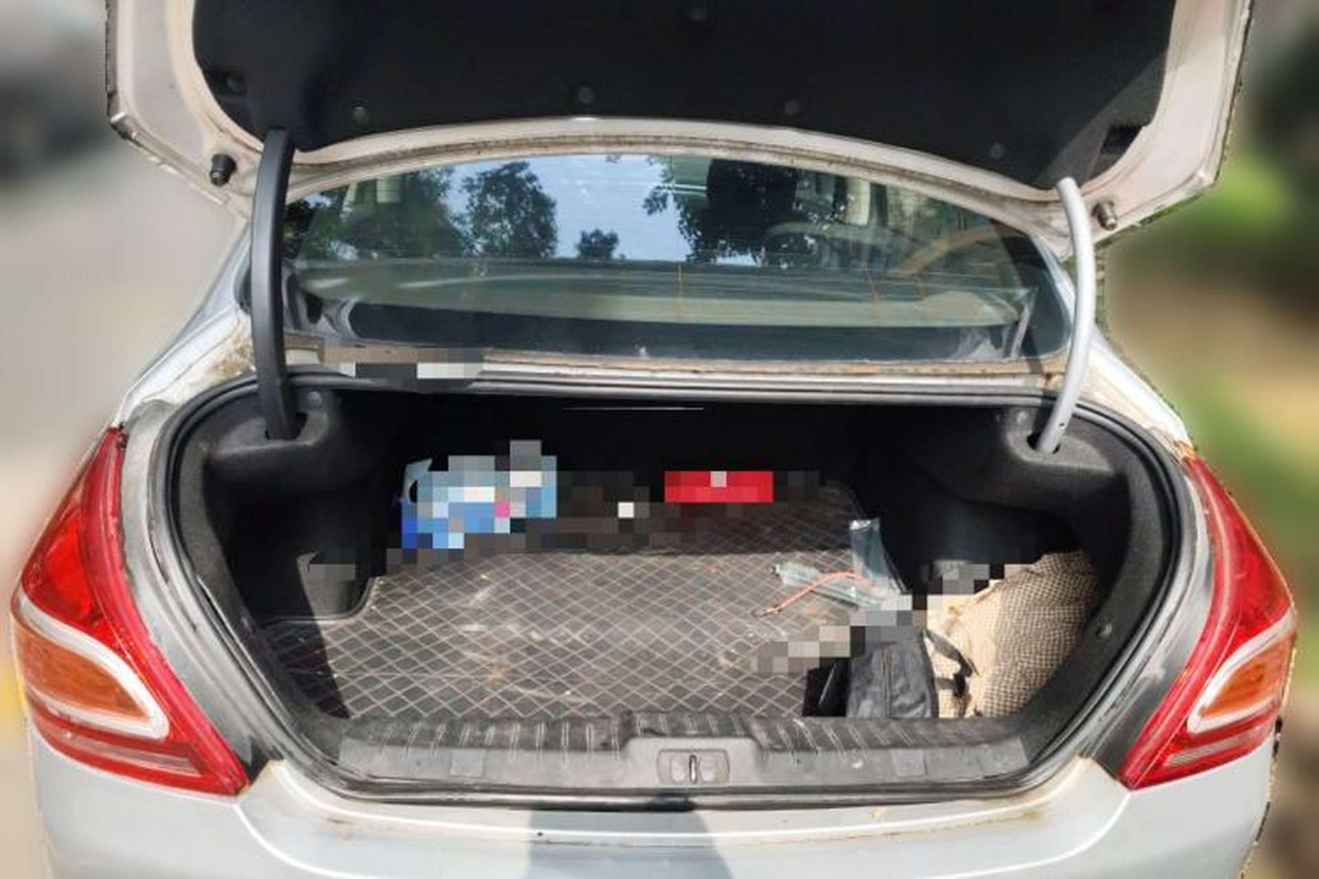 Used Peugeot 308 2013 1.6L Automatic YouShang Model Trunk