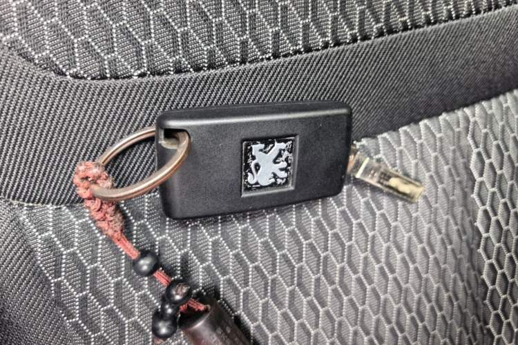 Used Peugeot 308 2013 1.6L Manual YouShang Model Vehicle Key