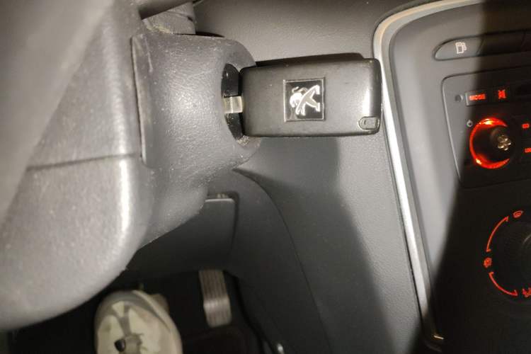 Used Peugeot 308 2013 1.6L Automatic YouShang Model Vehicle Key